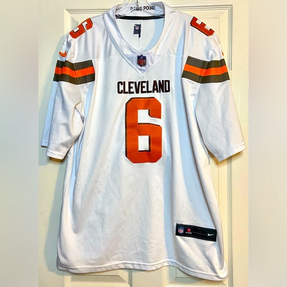 Nike NFL Baker Mayfield Stitched Cleveland Browns Jersey Size Adult Large